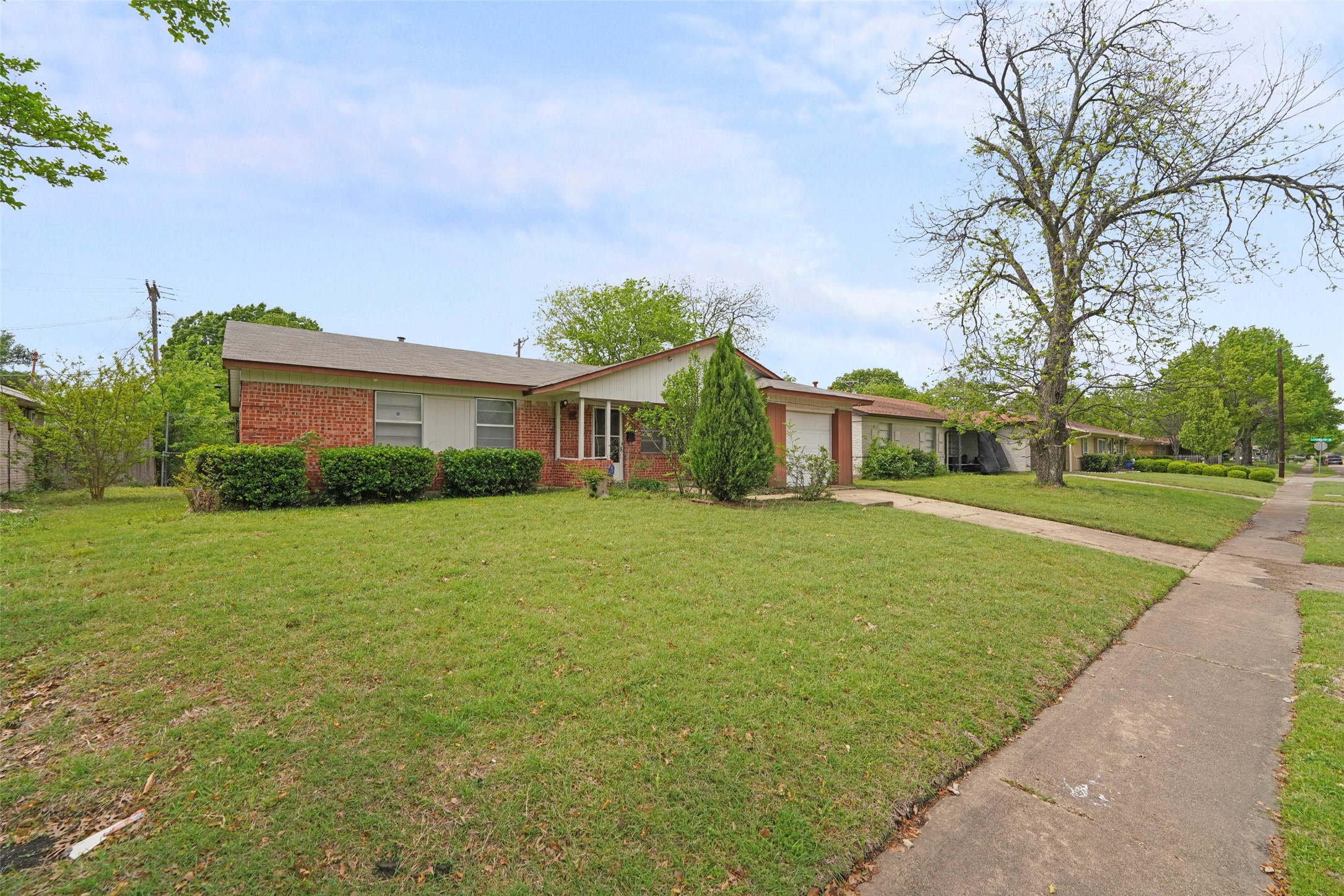 505 Lawson Drive Garland TX 75042