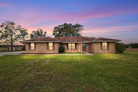 1000 S Bonner Avenue Kerens TX 75144