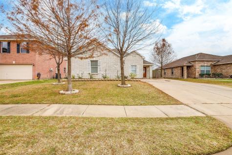611 Cozumel Street Grand Prairie TX 75051
