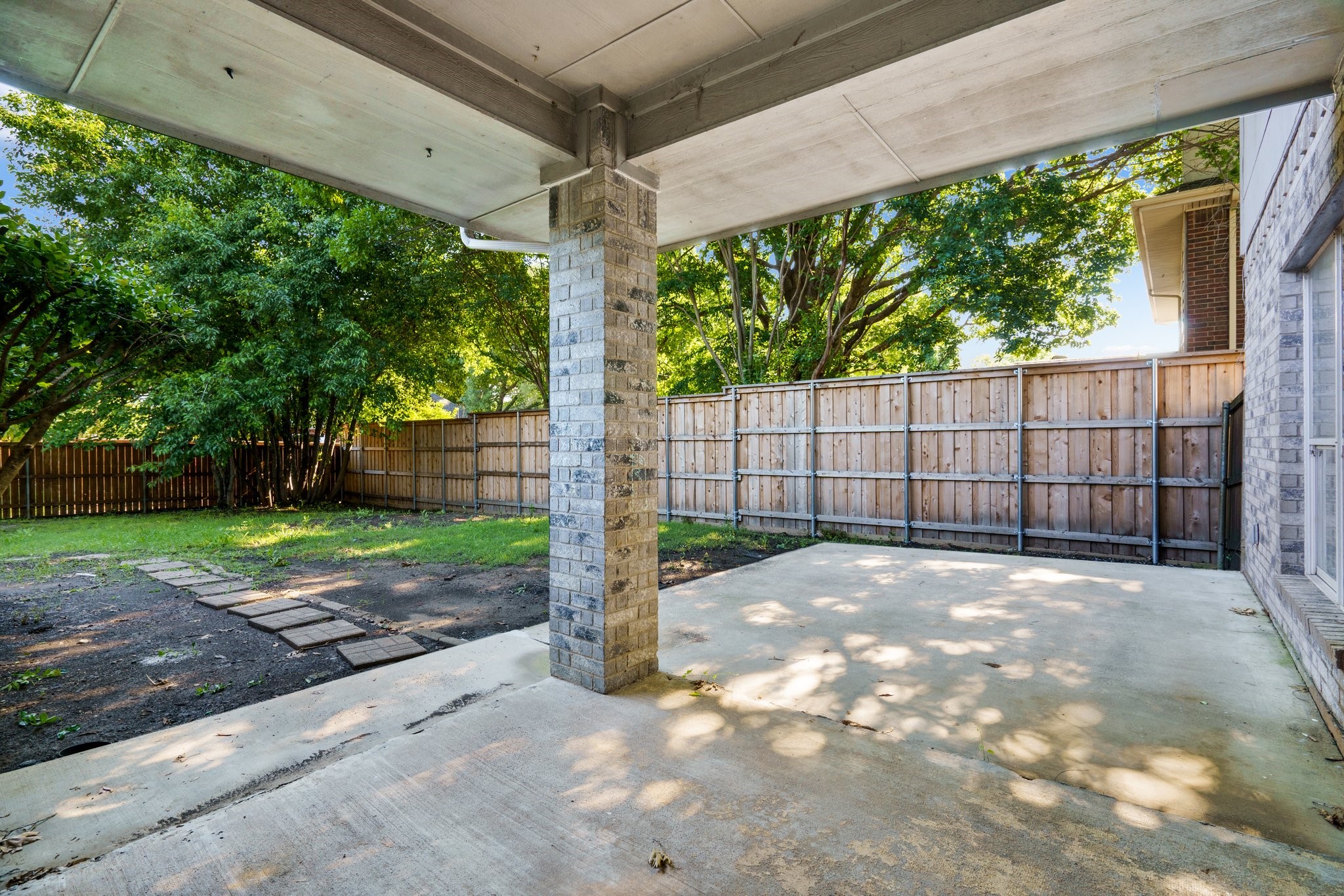 803 Sterling Court Allen TX 75002