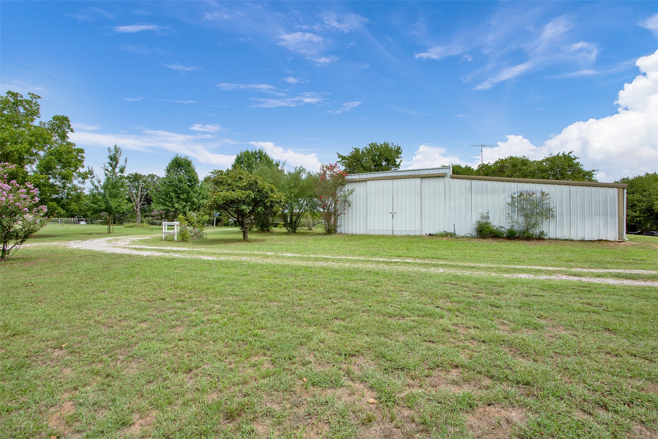 206 Clements Road Whitesboro TX 76273