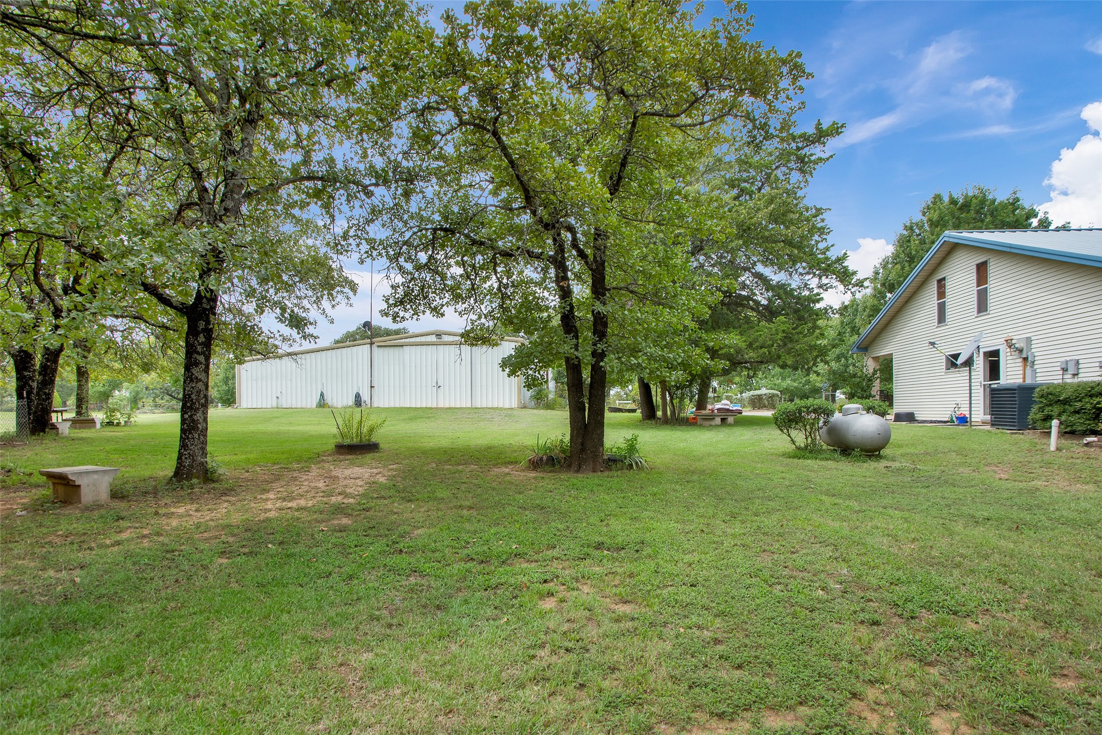 206 Clements Road Whitesboro TX 76273