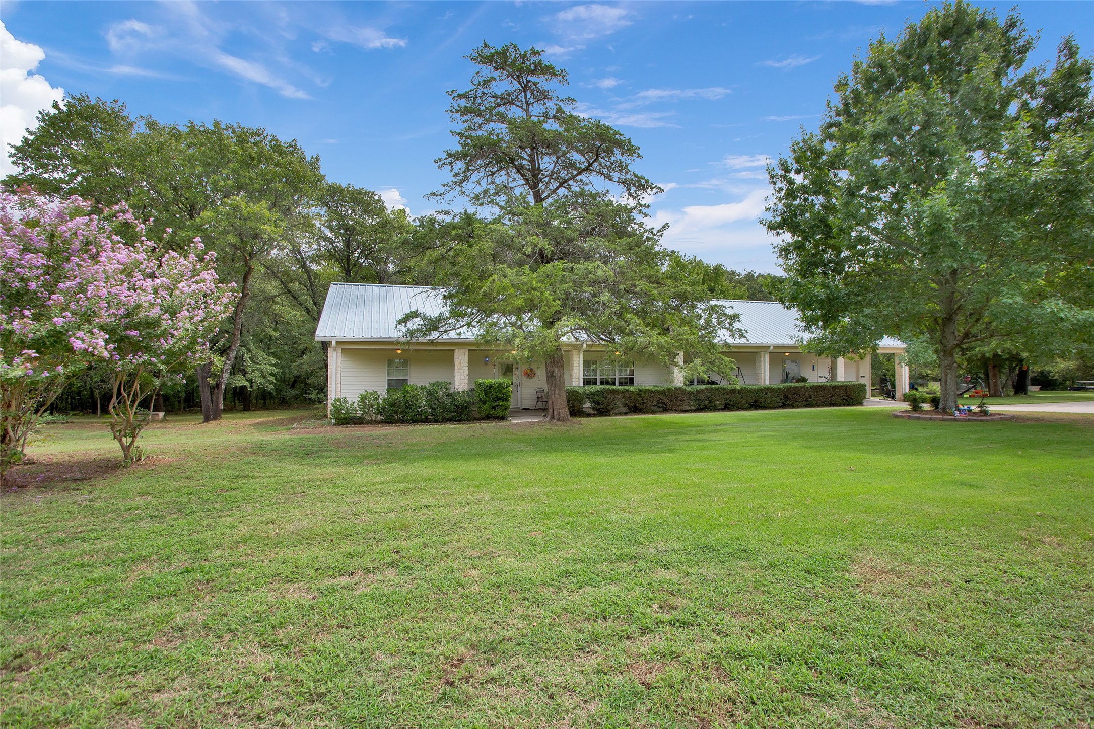 206 Clements Road Whitesboro TX 76273
