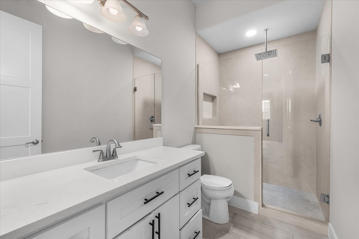 2561 Burton Avenue Fort Worth TX 76105