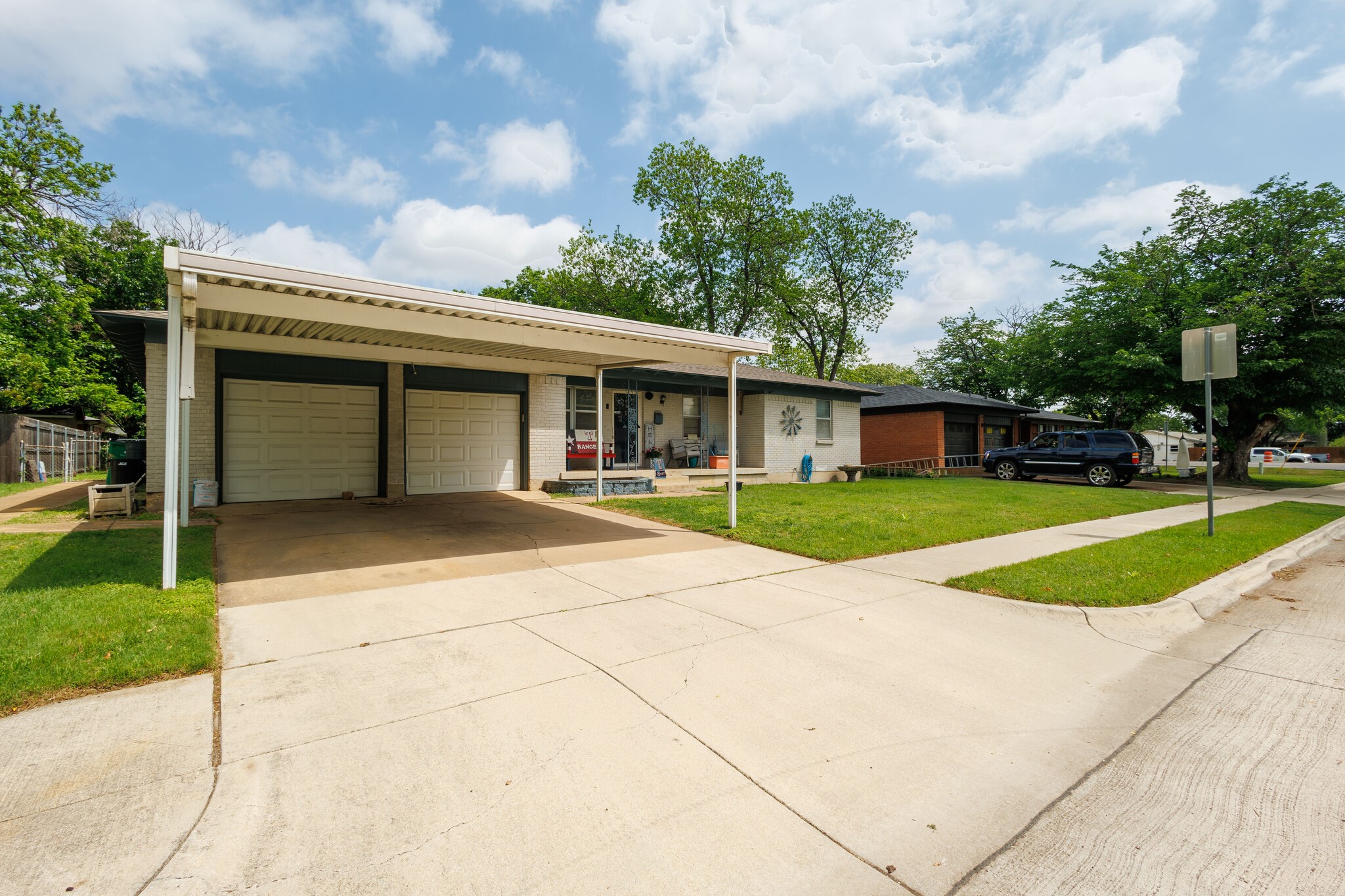 5421 Bonnie Wayne Street Haltom City TX 76117