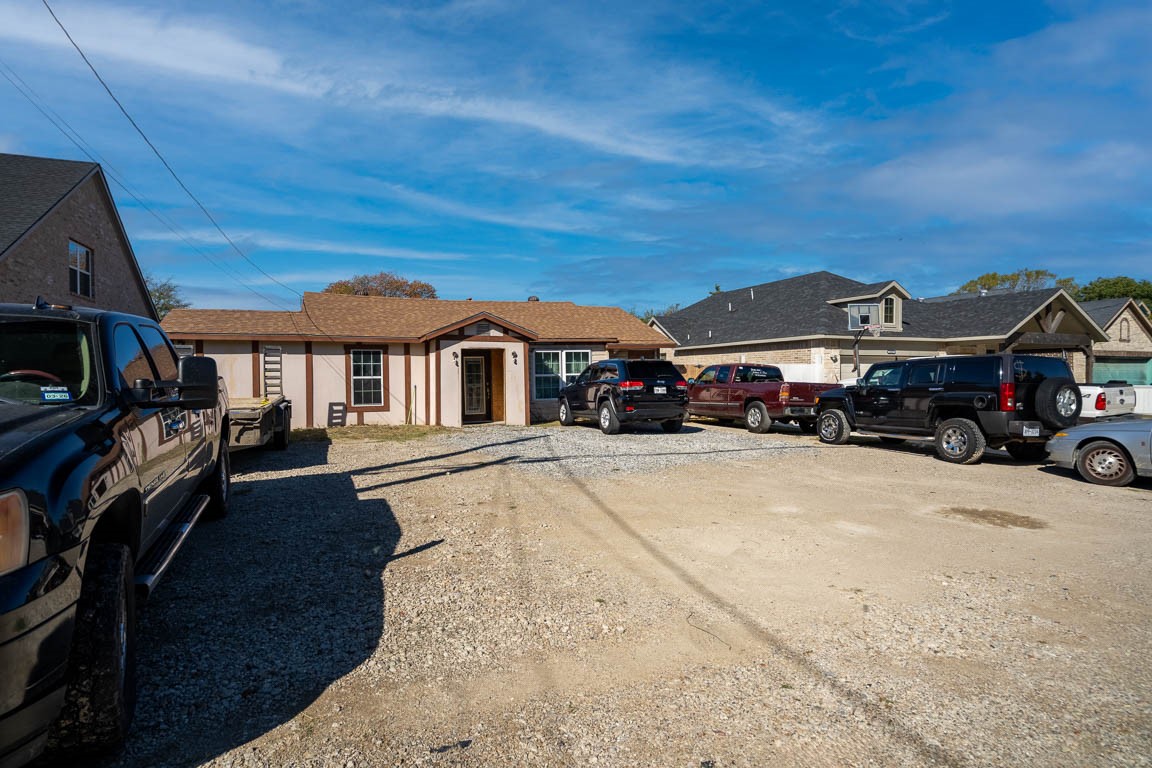 4115 S Peachtree Road Balch Springs TX 75180