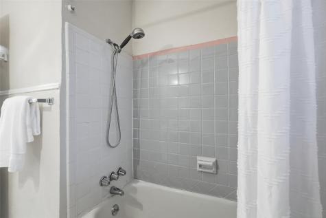 5326 Bradford Drive Dallas TX 75235