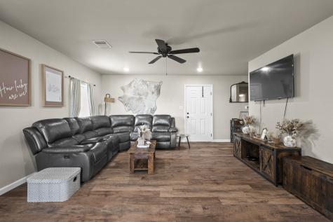 1404 Mcconnell Road Gunter TX 75058