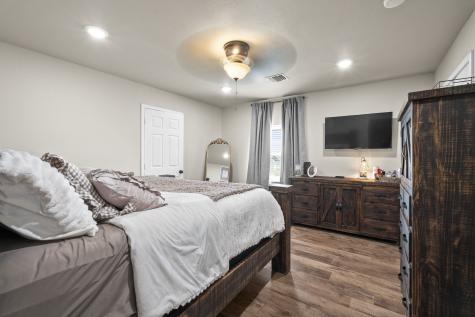 1404 Mcconnell Road Gunter TX 75058