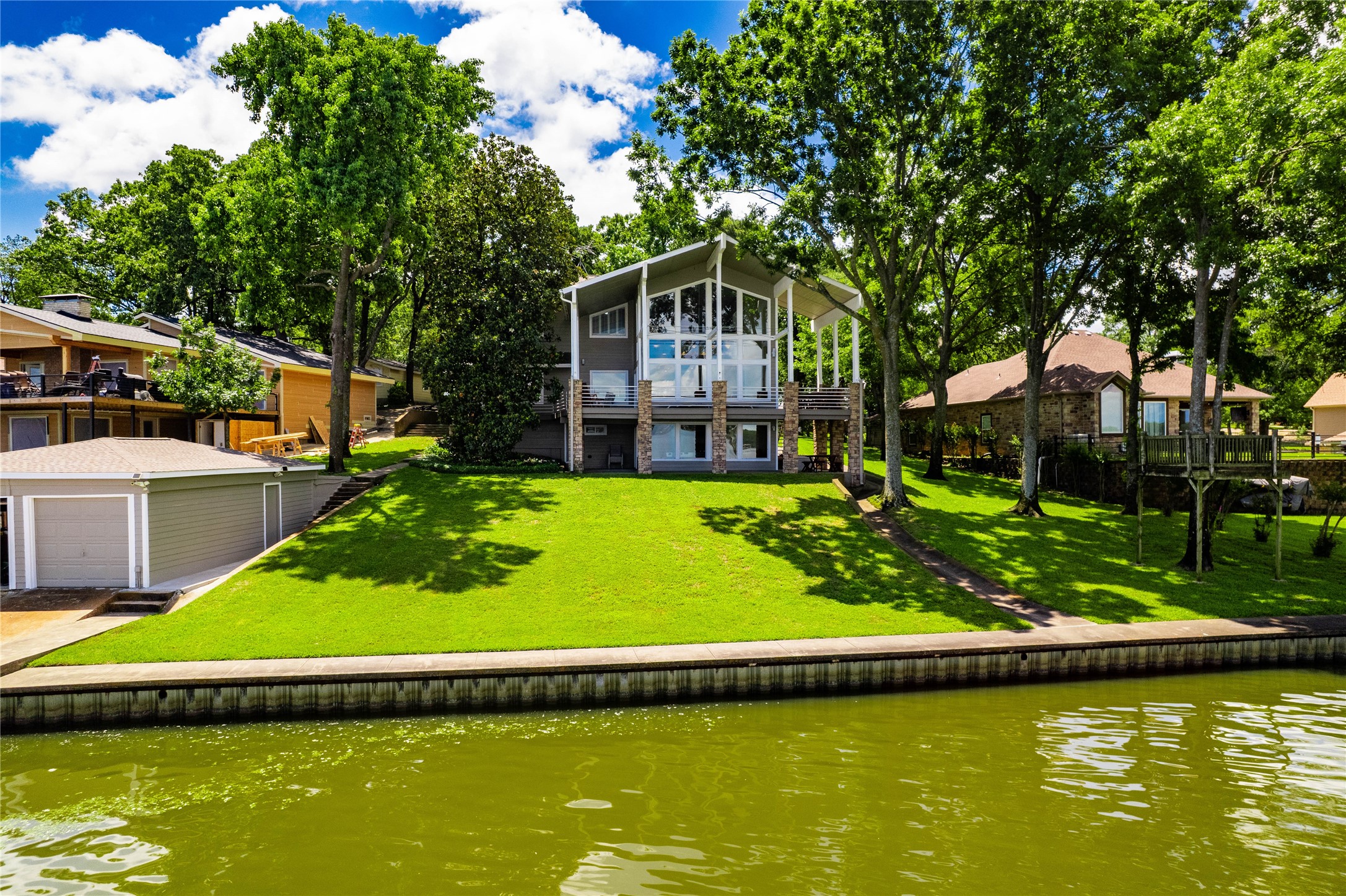1232 Whispering Springs Drive Tool TX 75143