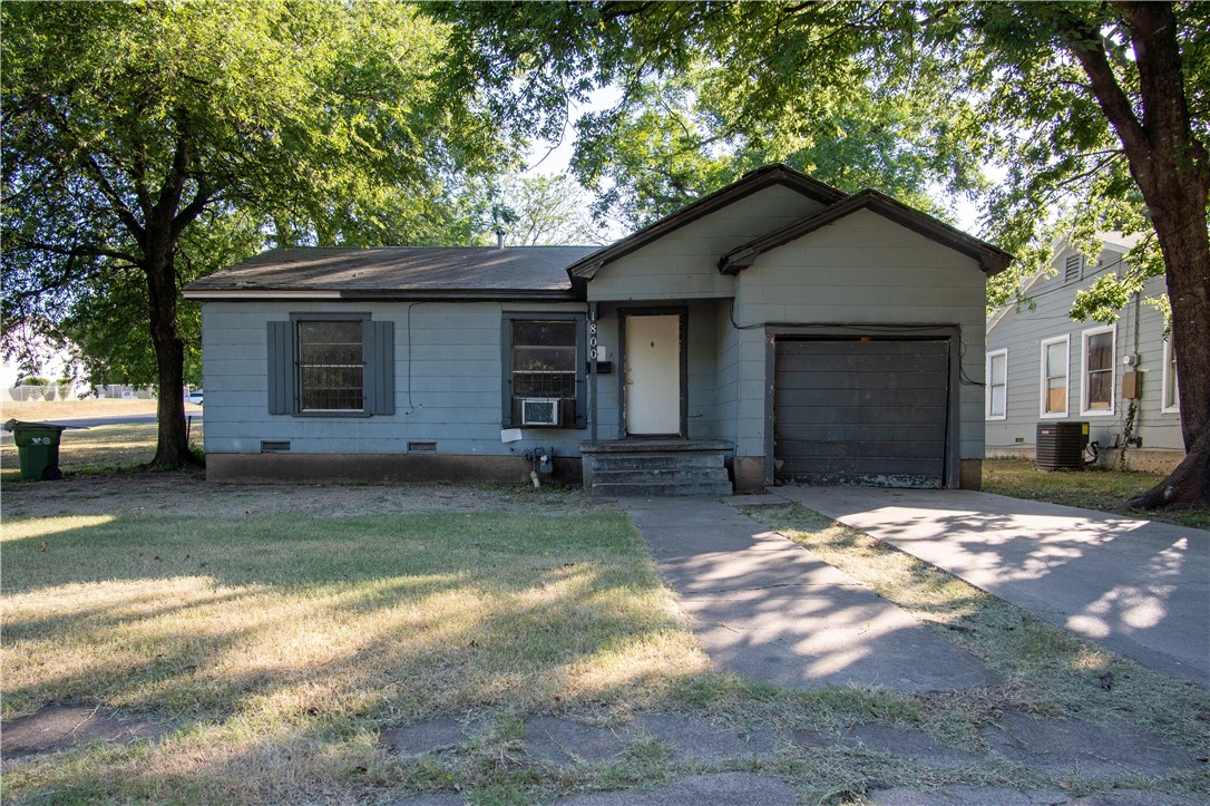 1800 N 10th Street Waco TX 76707