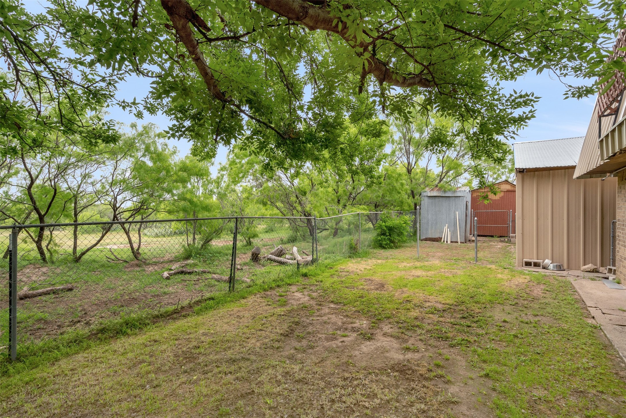 8188 Fm 1206 Iowa Park TX 76367