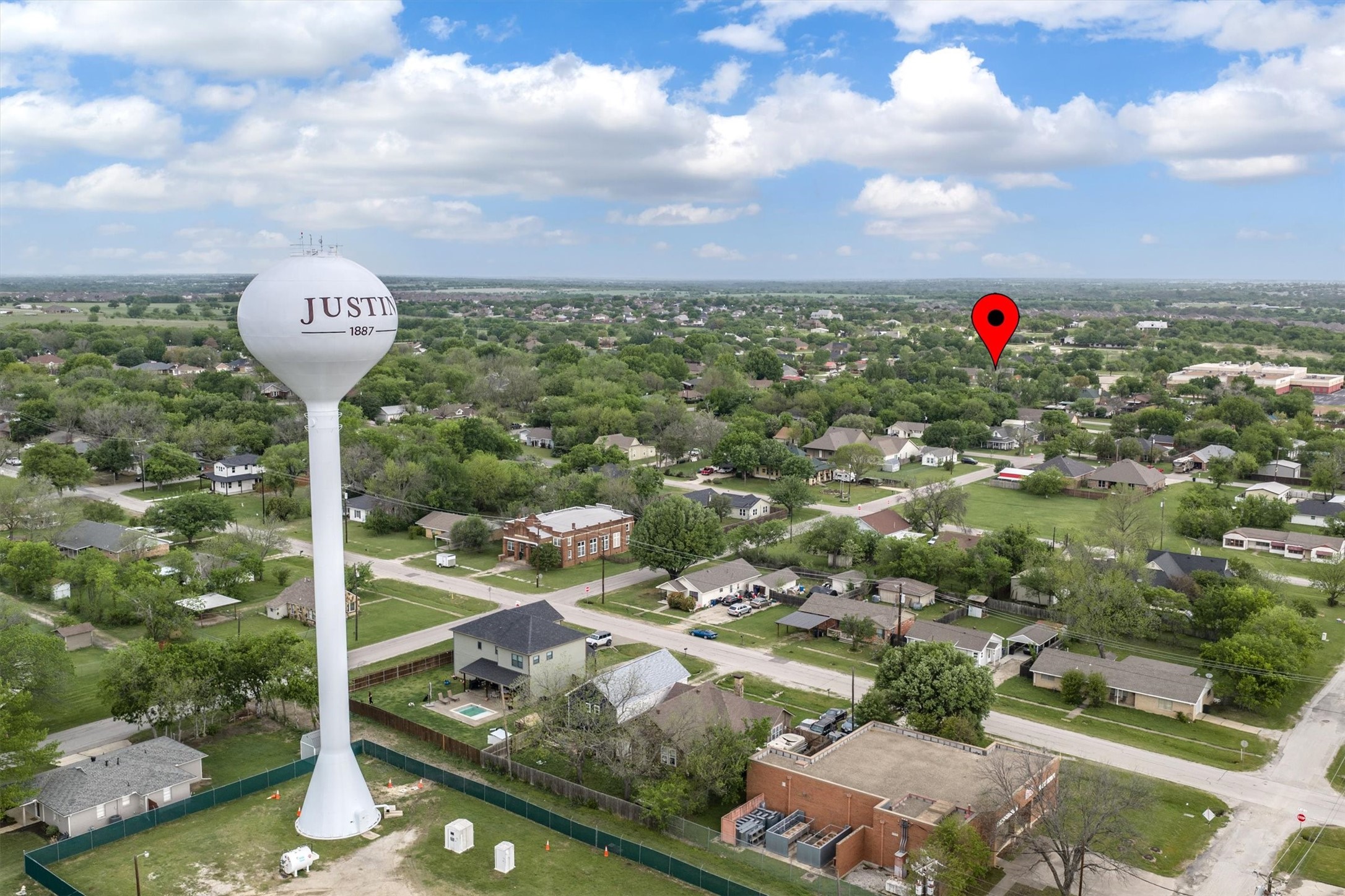 417 8th Street Justin TX 76247
