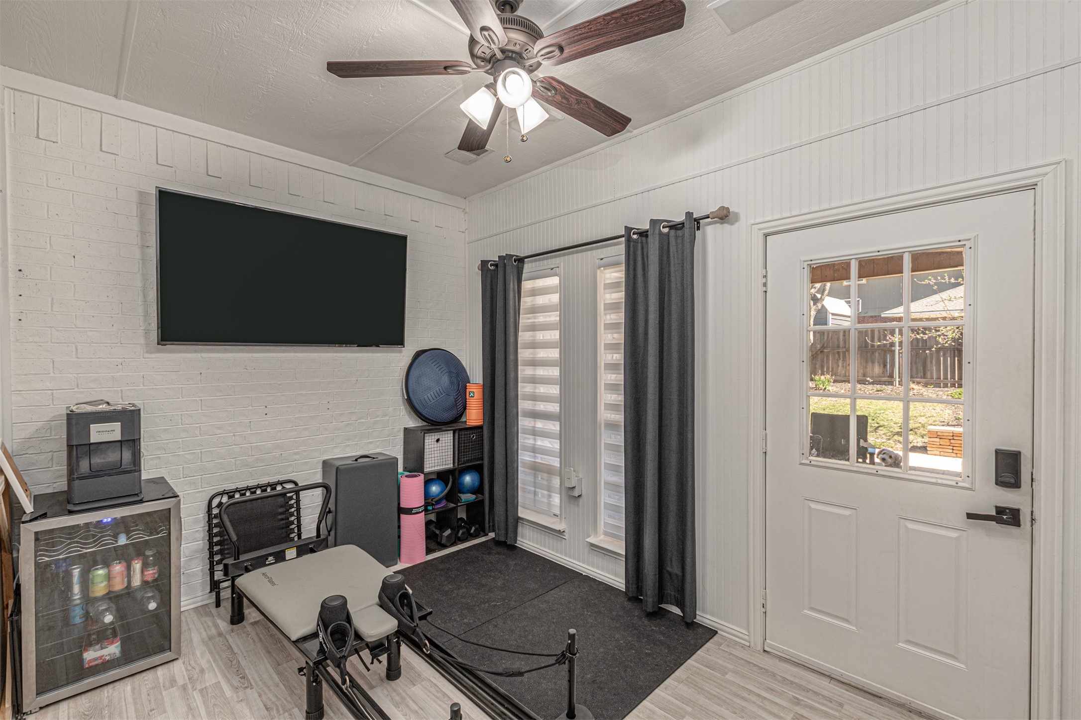 1088 Midnight Pass Rockwall TX 75087
