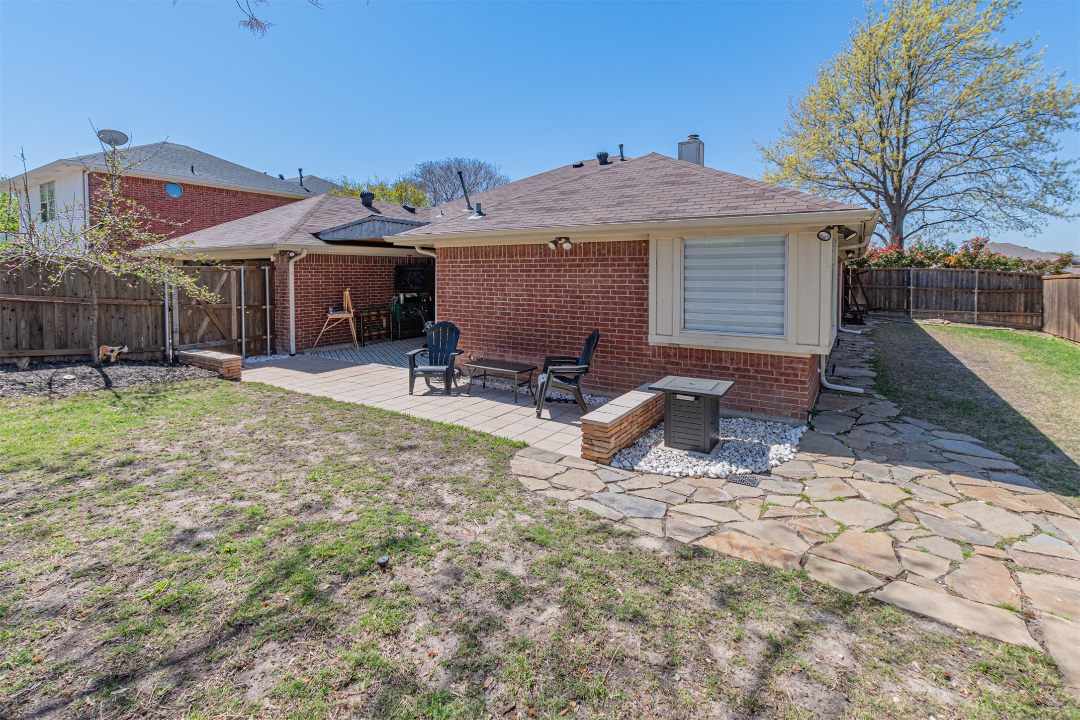 1088 Midnight Pass Rockwall TX 75087