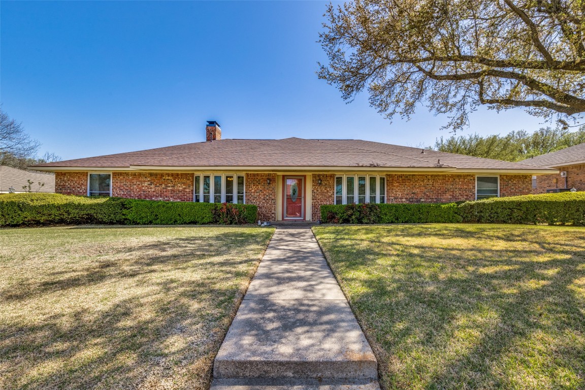 1042 Quail Run Duncanville TX 75116