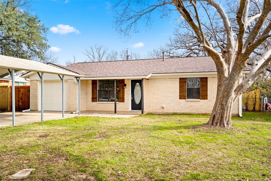 1826 S Center Street Denison TX 75021