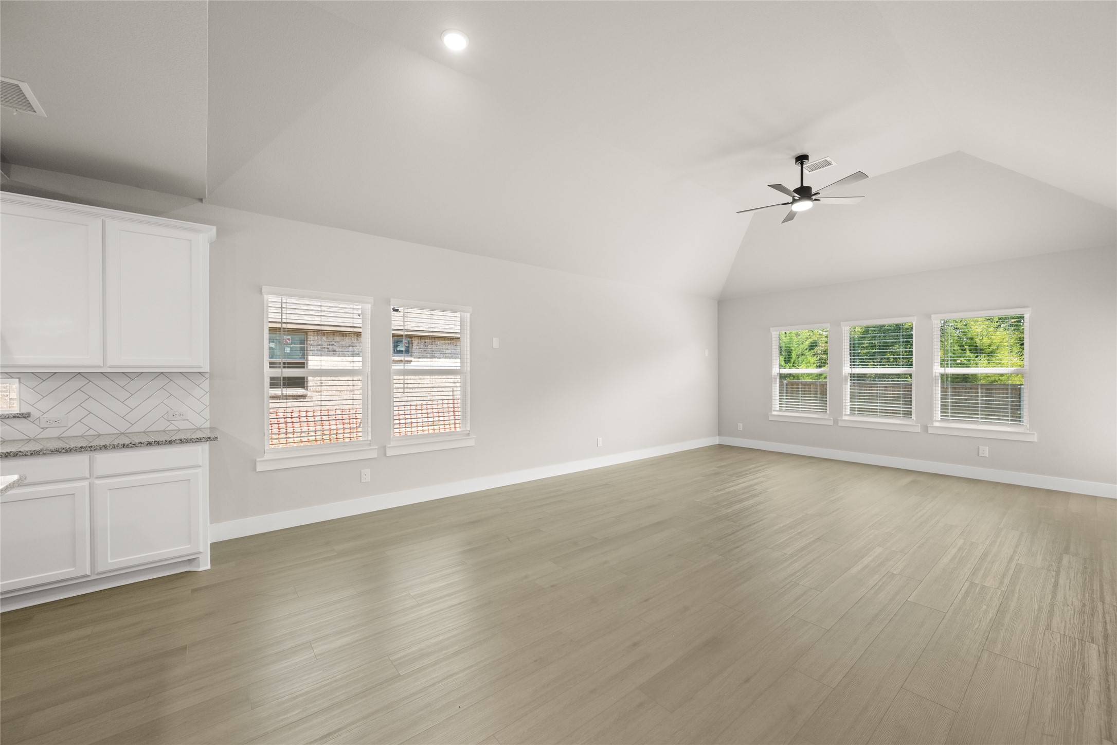 1850 Silver Birch Waxahachie TX 75165