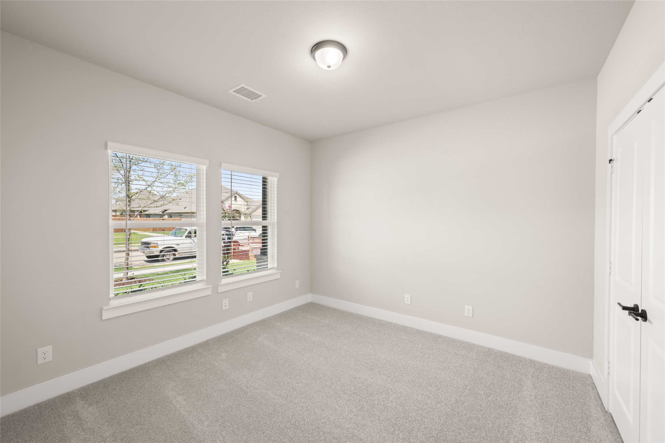 1850 Silver Birch Waxahachie TX 75165