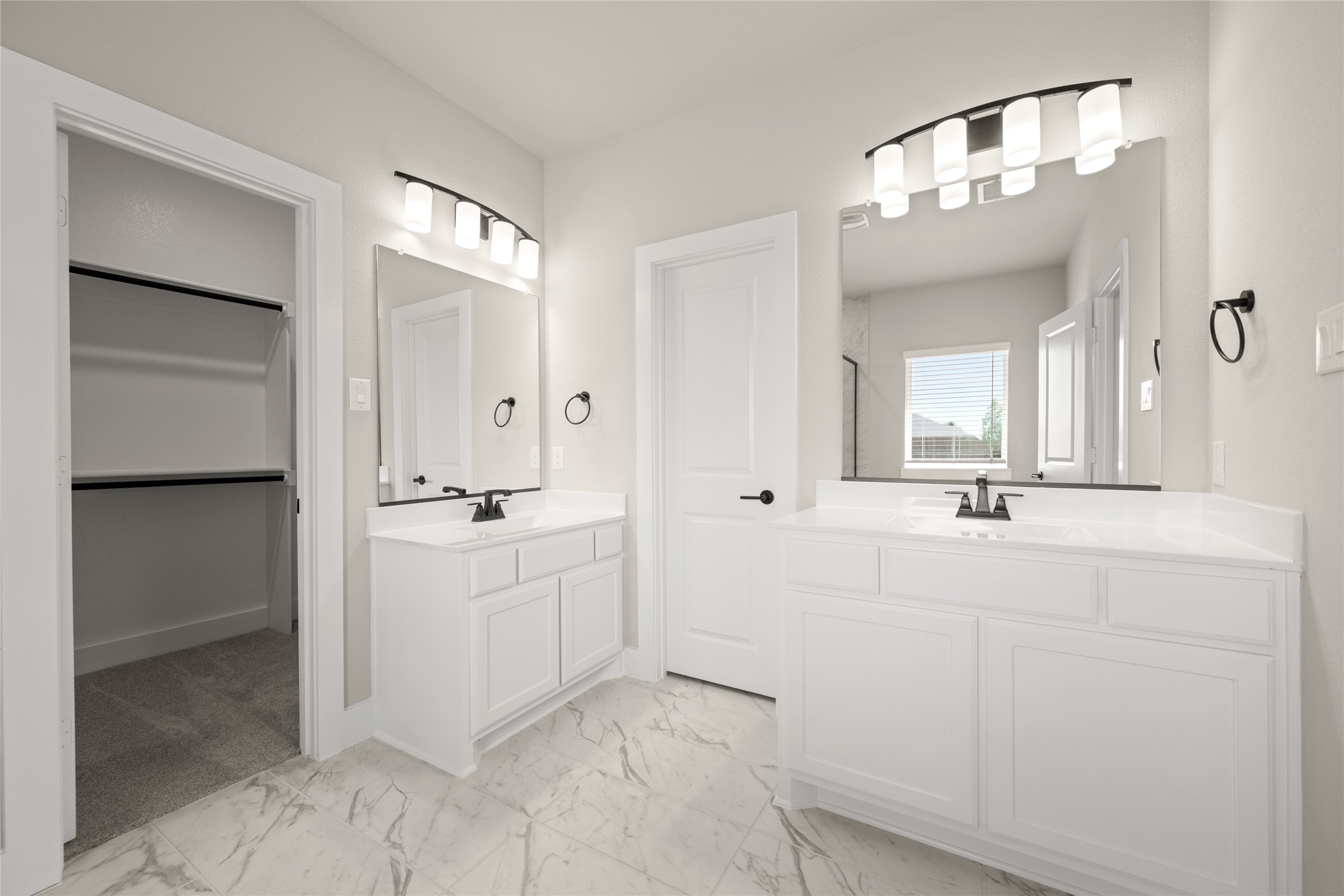 1850 Silver Birch Waxahachie TX 75165