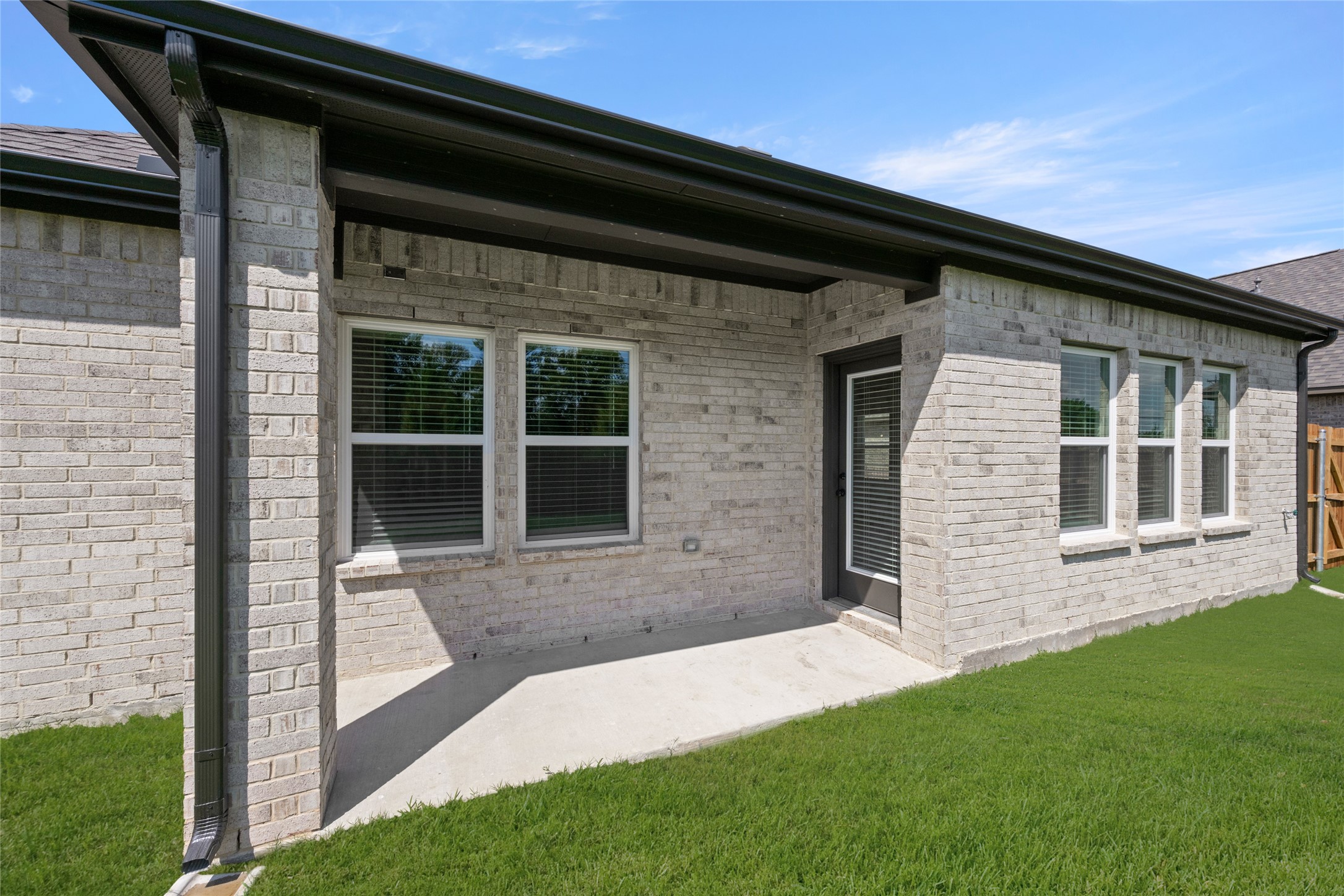 1850 Silver Birch Waxahachie TX 75165