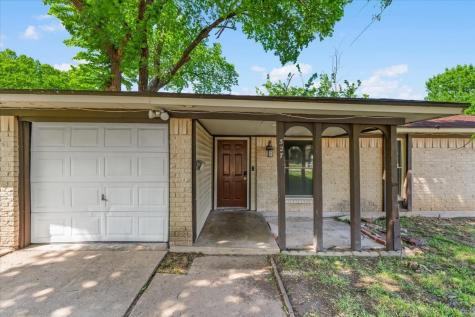 327 E Center Street Duncanville TX 75116