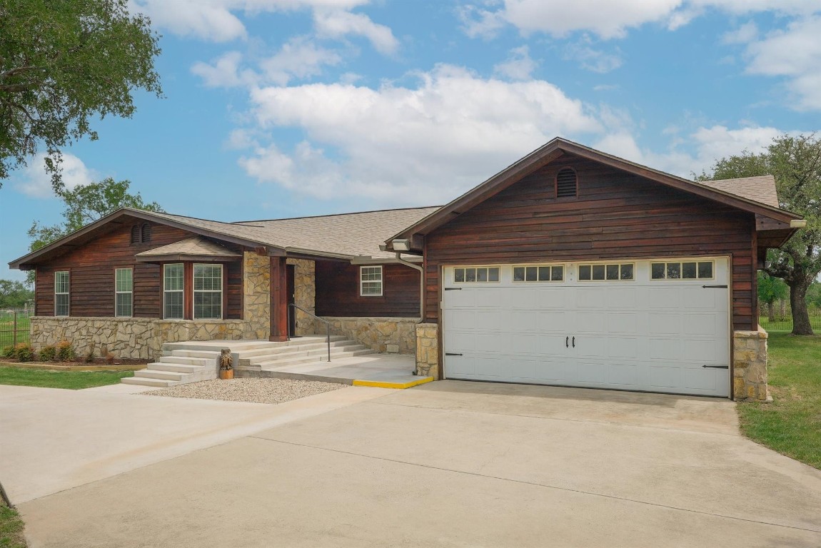 2390 Reese Lane Azle TX 76020