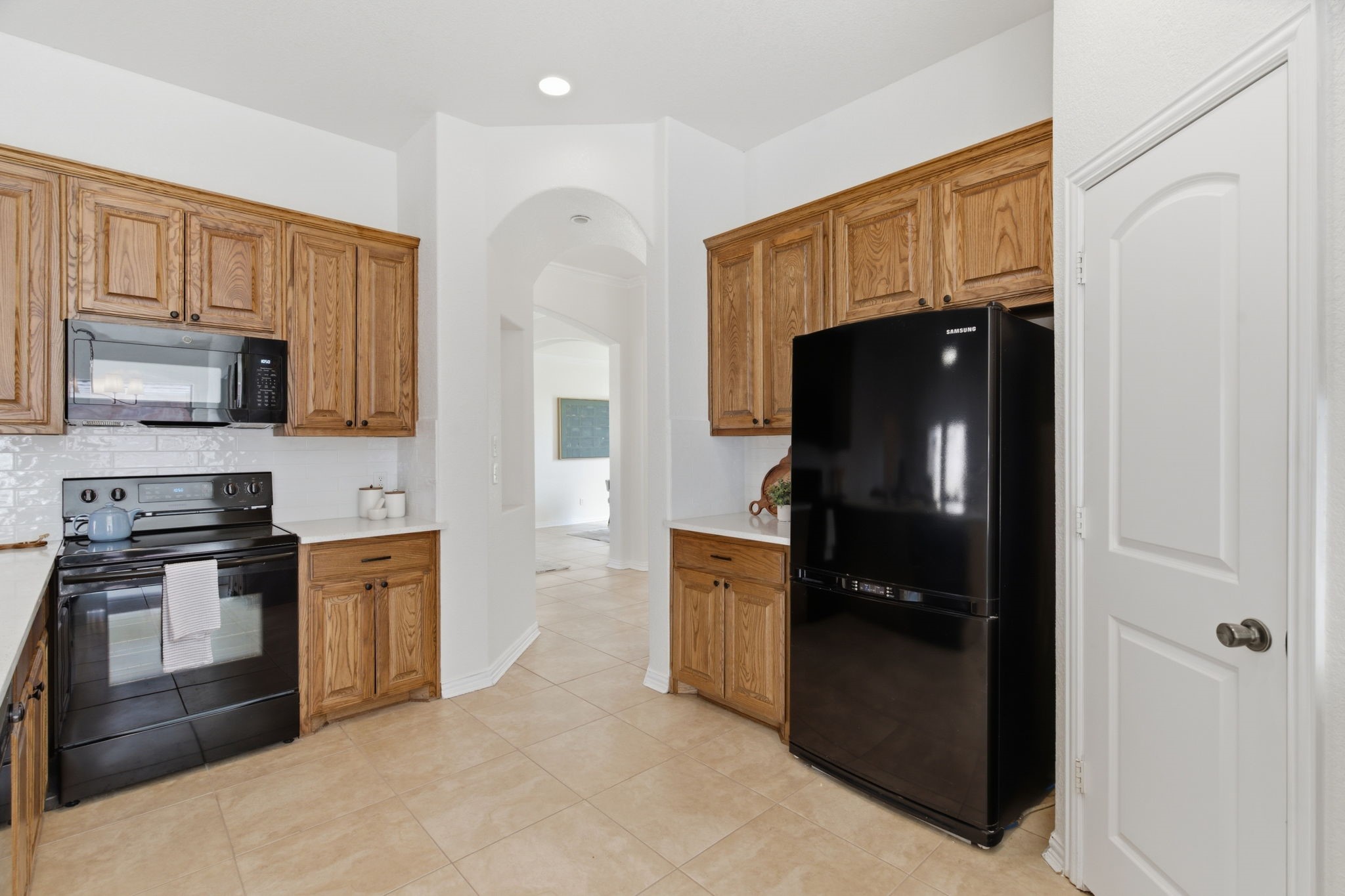 813 Chase Circle Hurst TX 76053