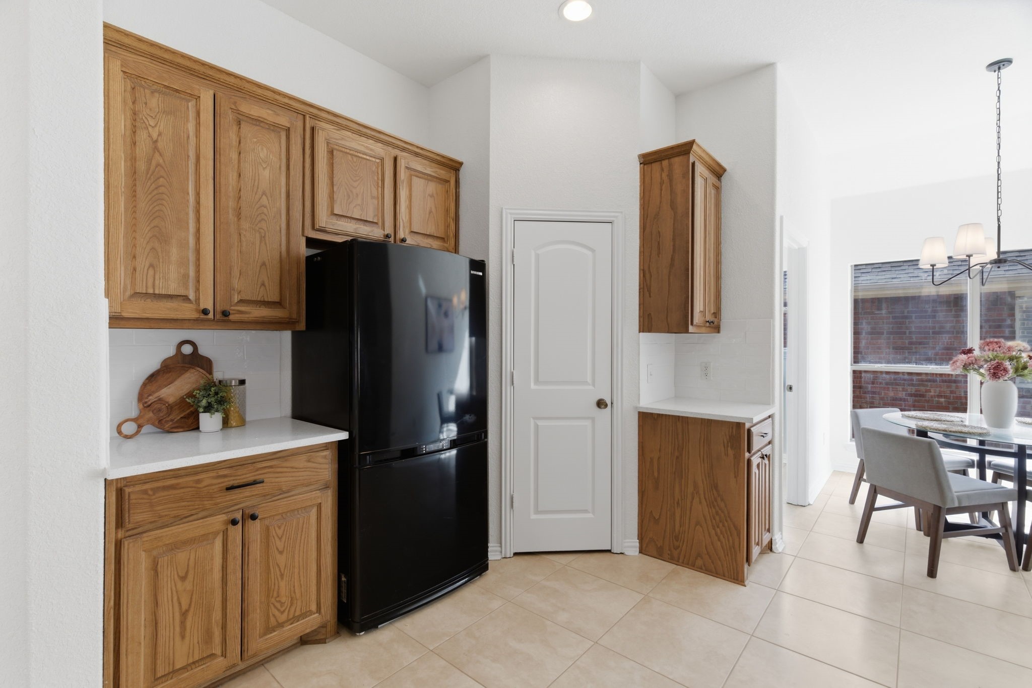 813 Chase Circle Hurst TX 76053