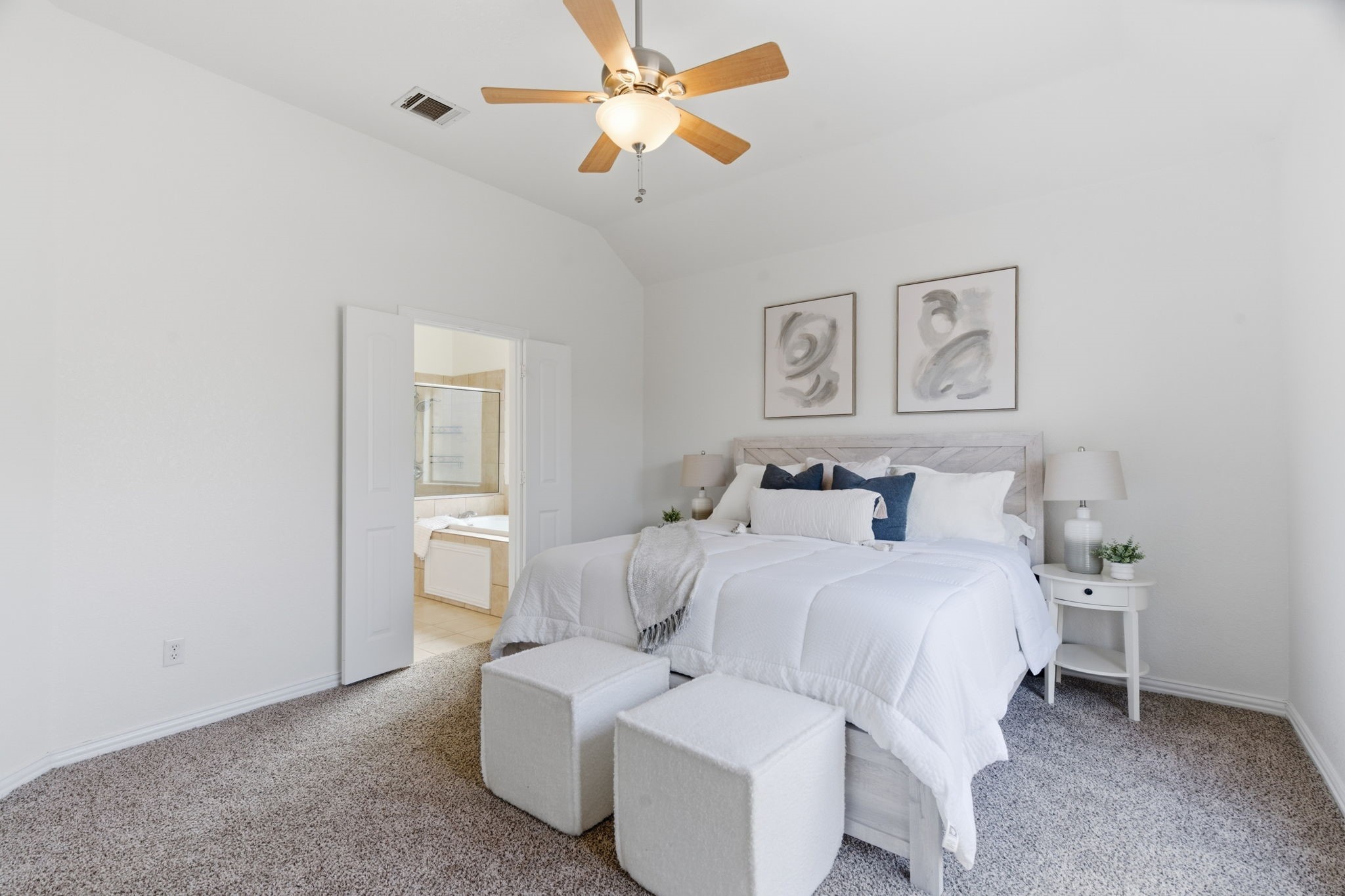 813 Chase Circle Hurst TX 76053