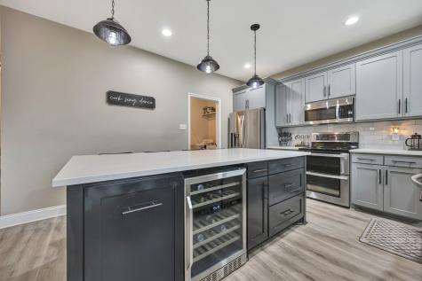 102 Lakeway Lane Justin TX 76247