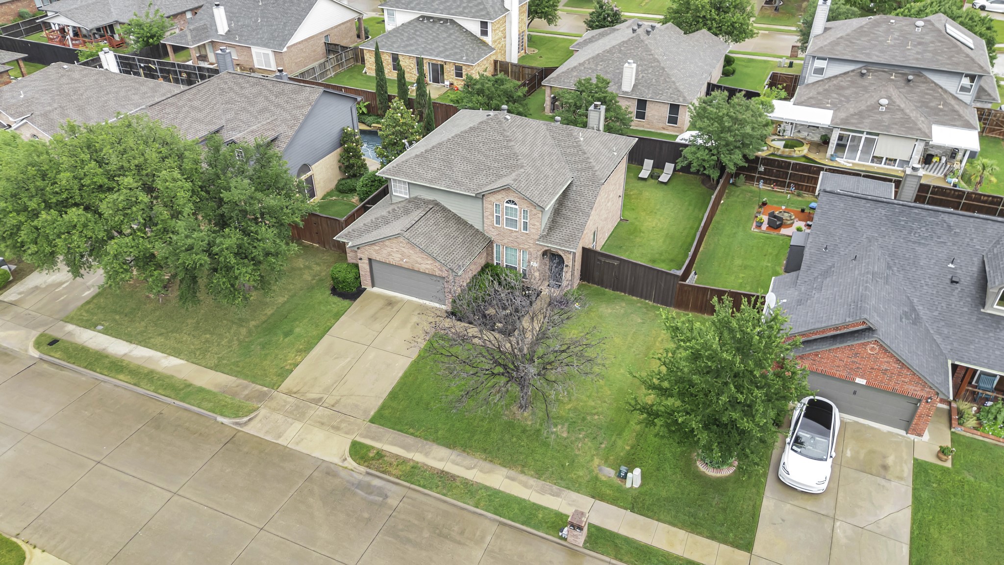 102 Lakeway Lane Justin TX 76247