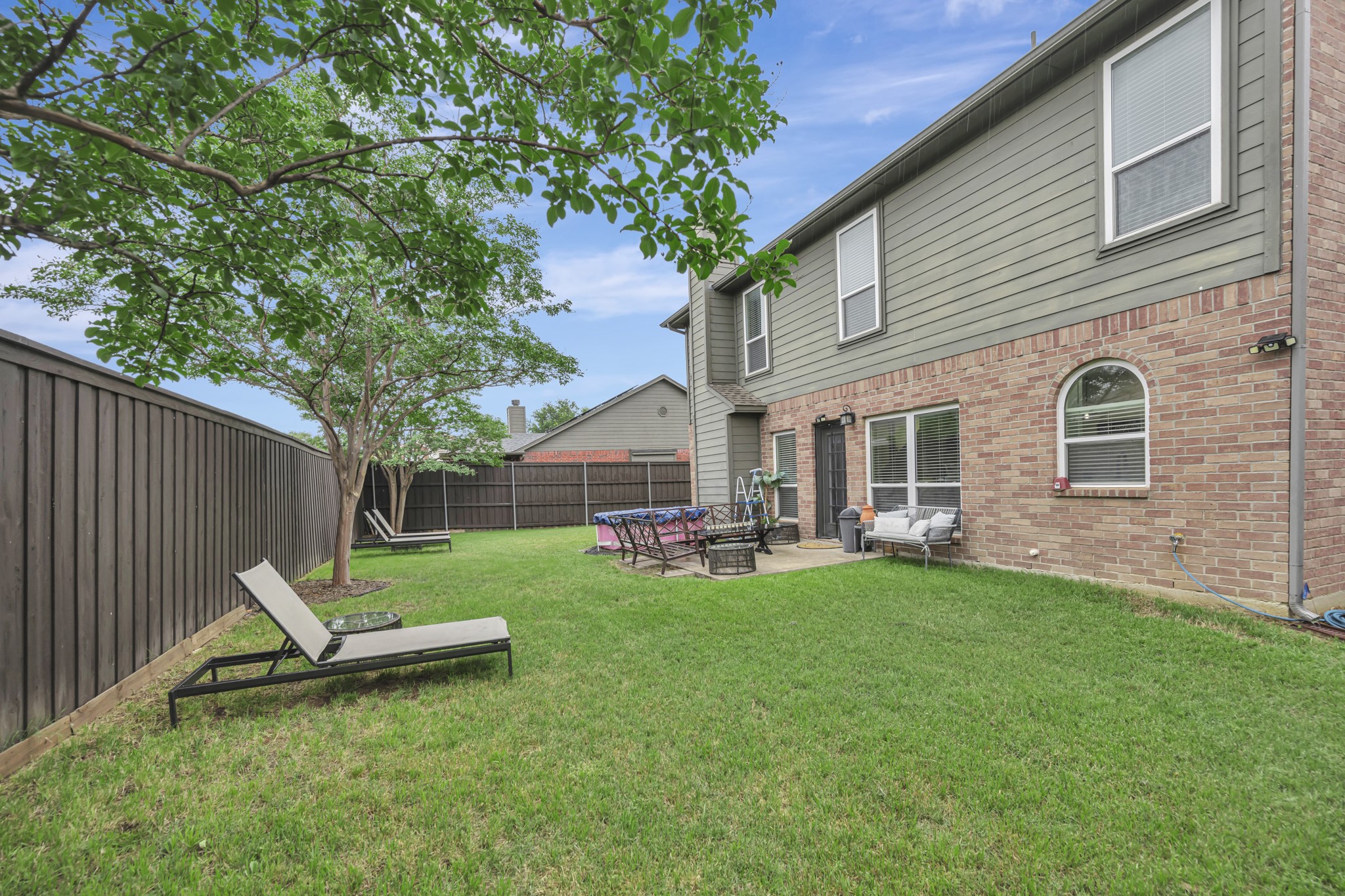 102 Lakeway Lane Justin TX 76247