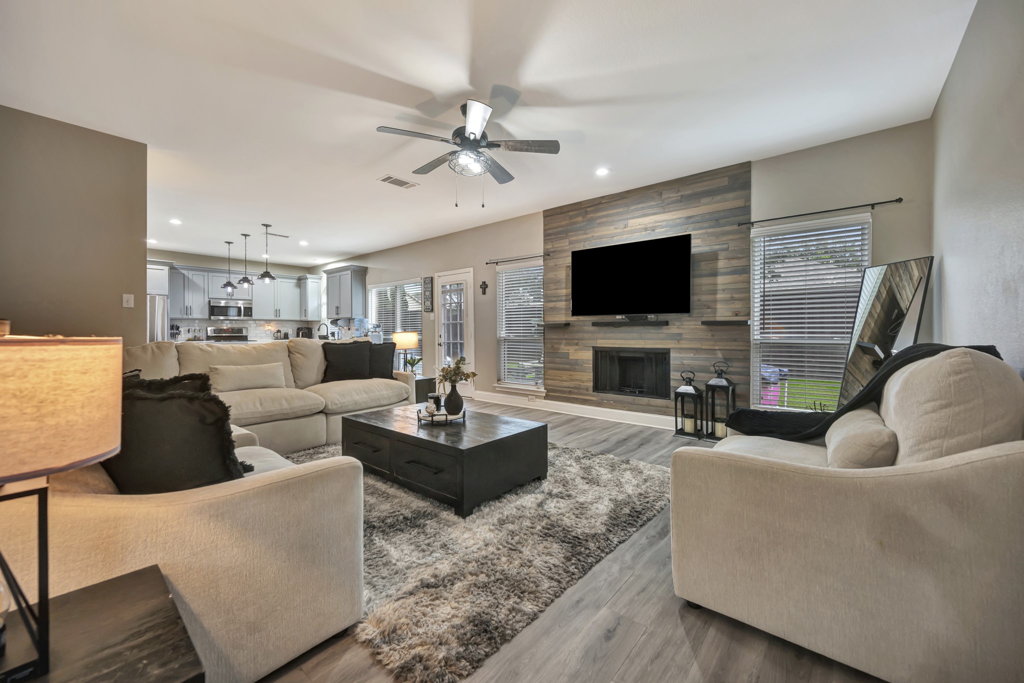 102 Lakeway Lane Justin TX 76247