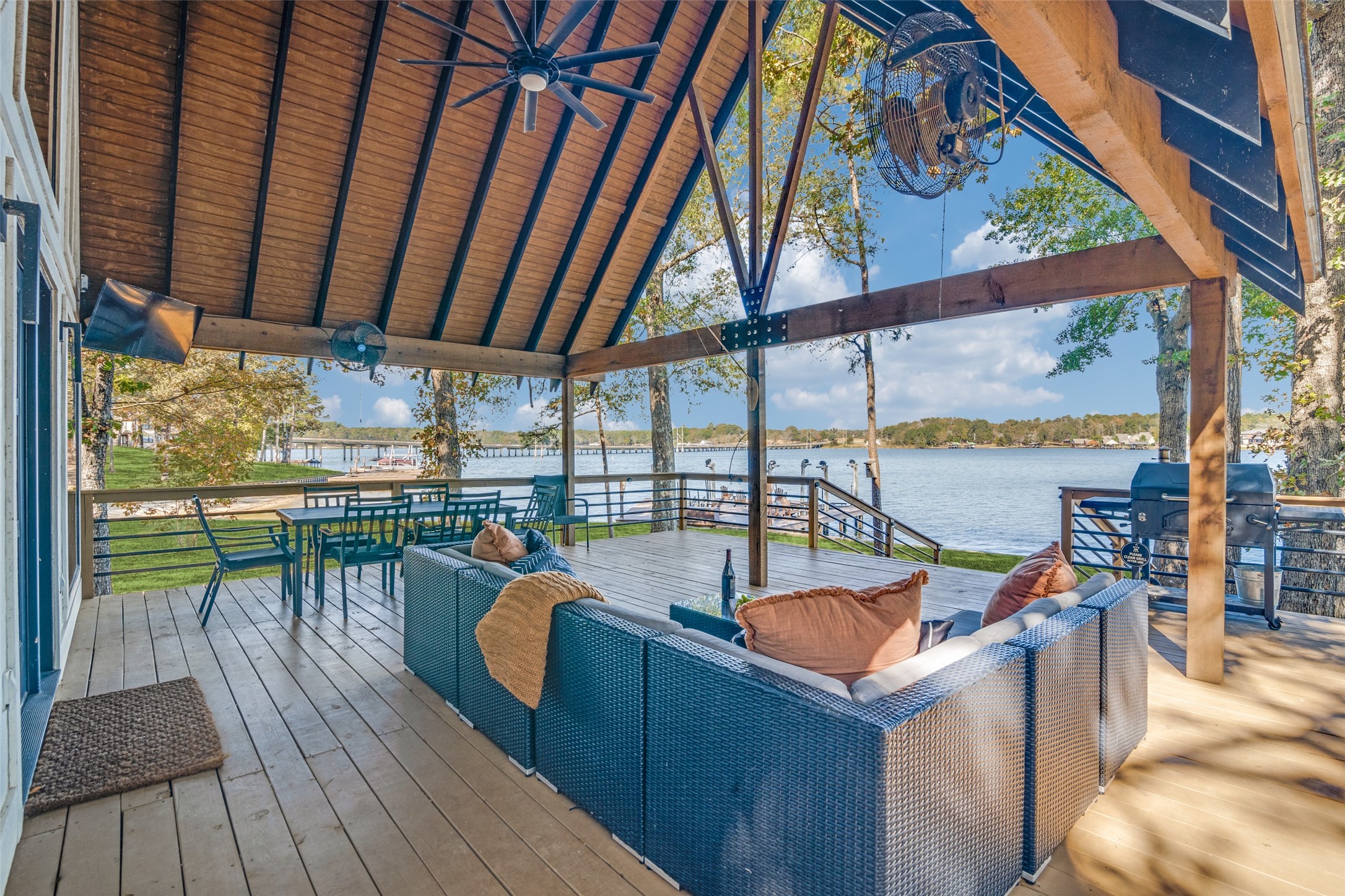 111 Barker Creek Scroggins TX 75480