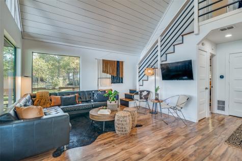 111 Barker Creek Scroggins TX 75480