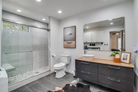 111 Barker Creek Scroggins TX 75480