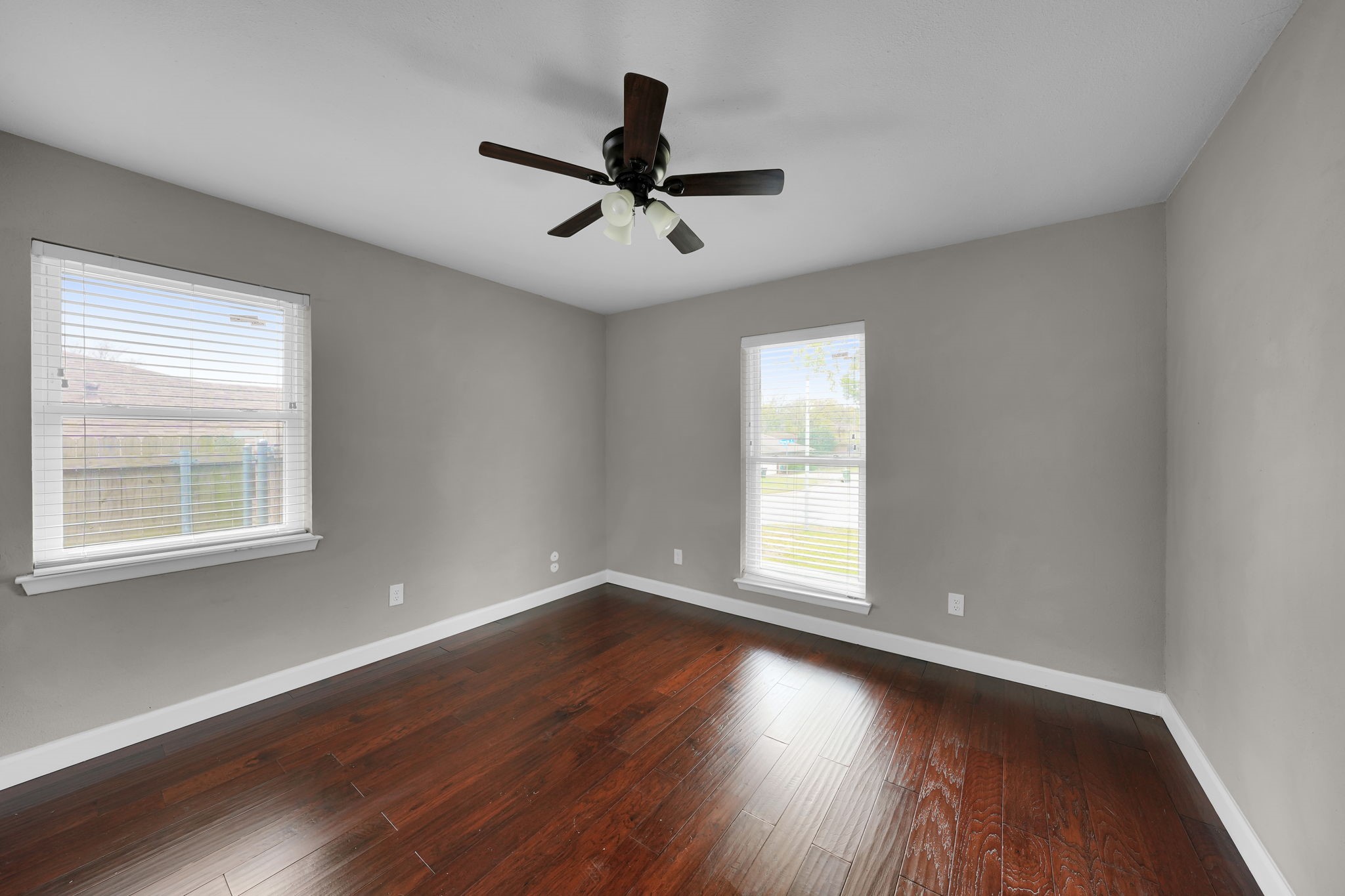 4203 Pleasant Hill Drive Arlington TX 76016