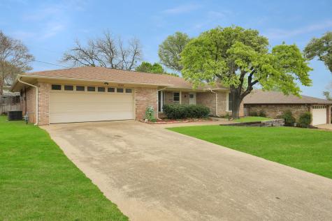 4203 Pleasant Hill Drive Arlington TX 76016