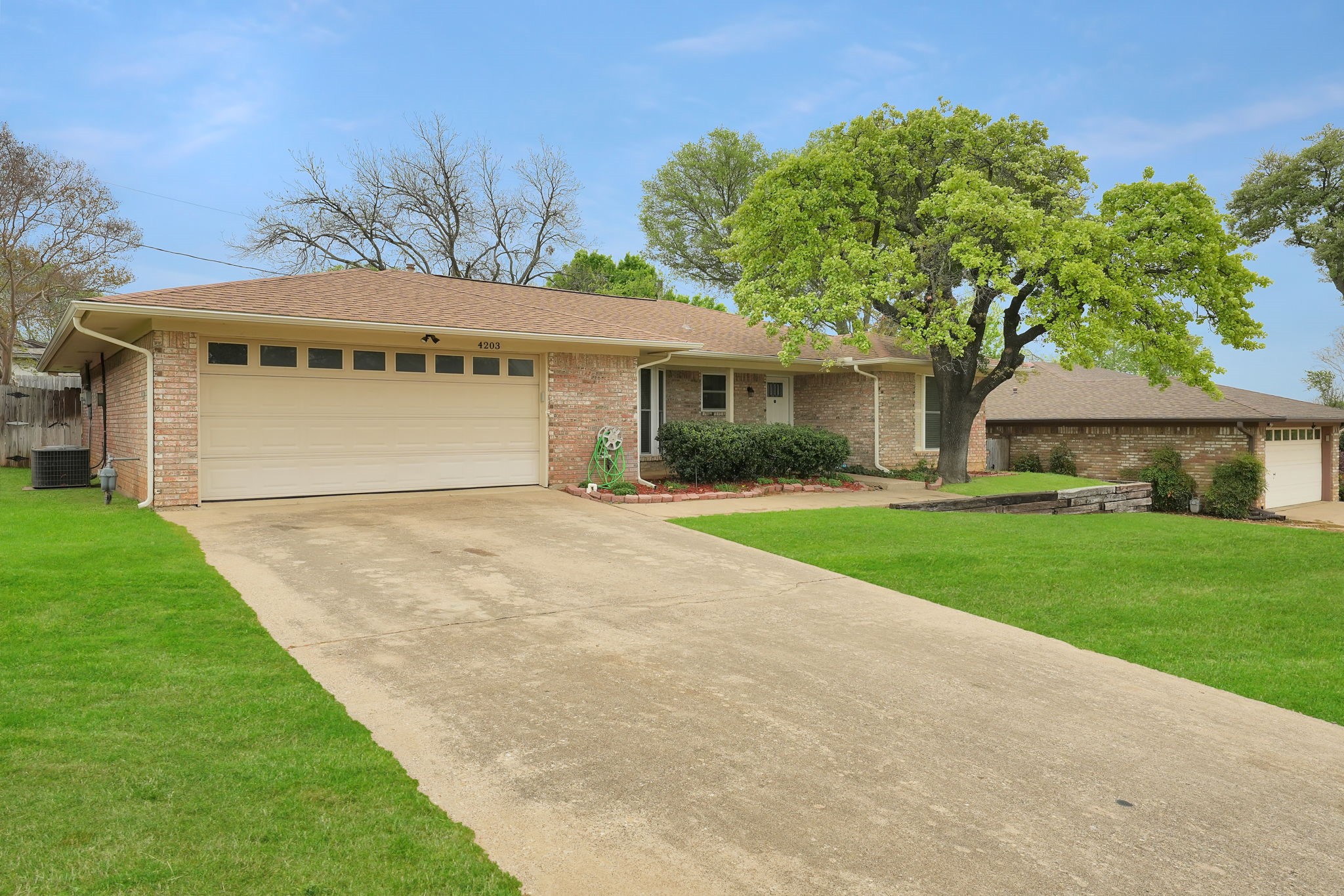 4203 Pleasant Hill Drive Arlington TX 76016