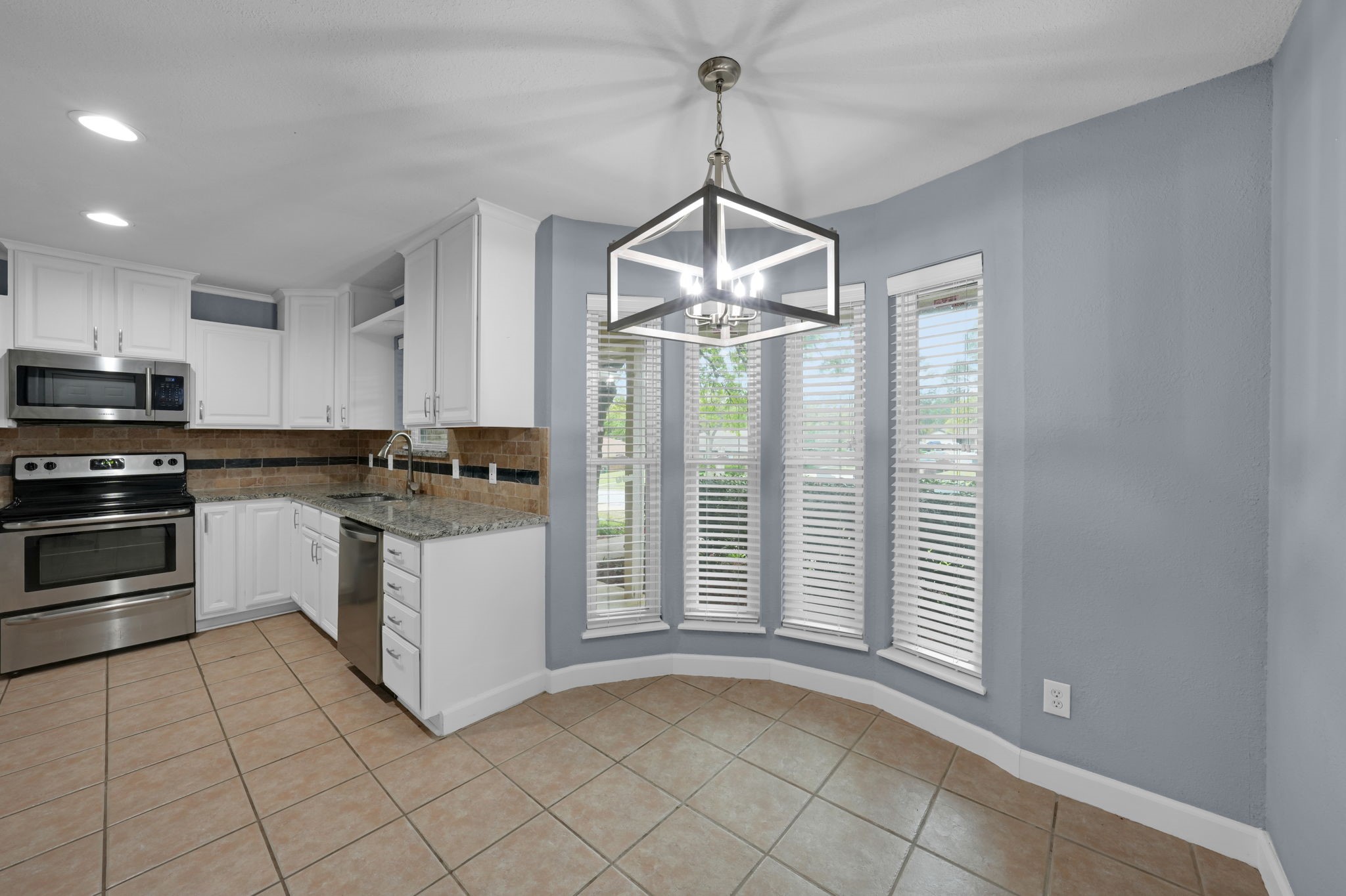 4203 Pleasant Hill Drive Arlington TX 76016