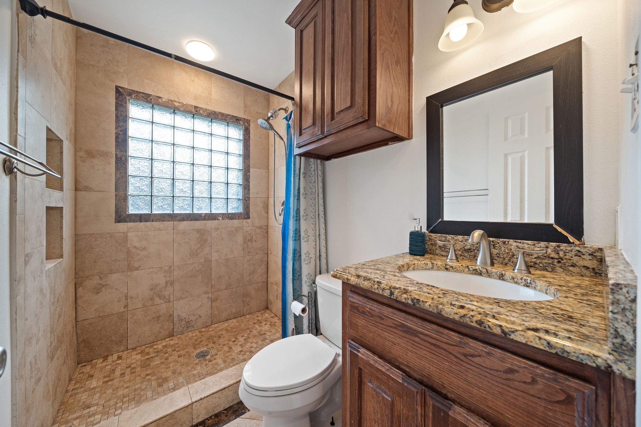 1736 Kirkwood Drive Garland TX 75041