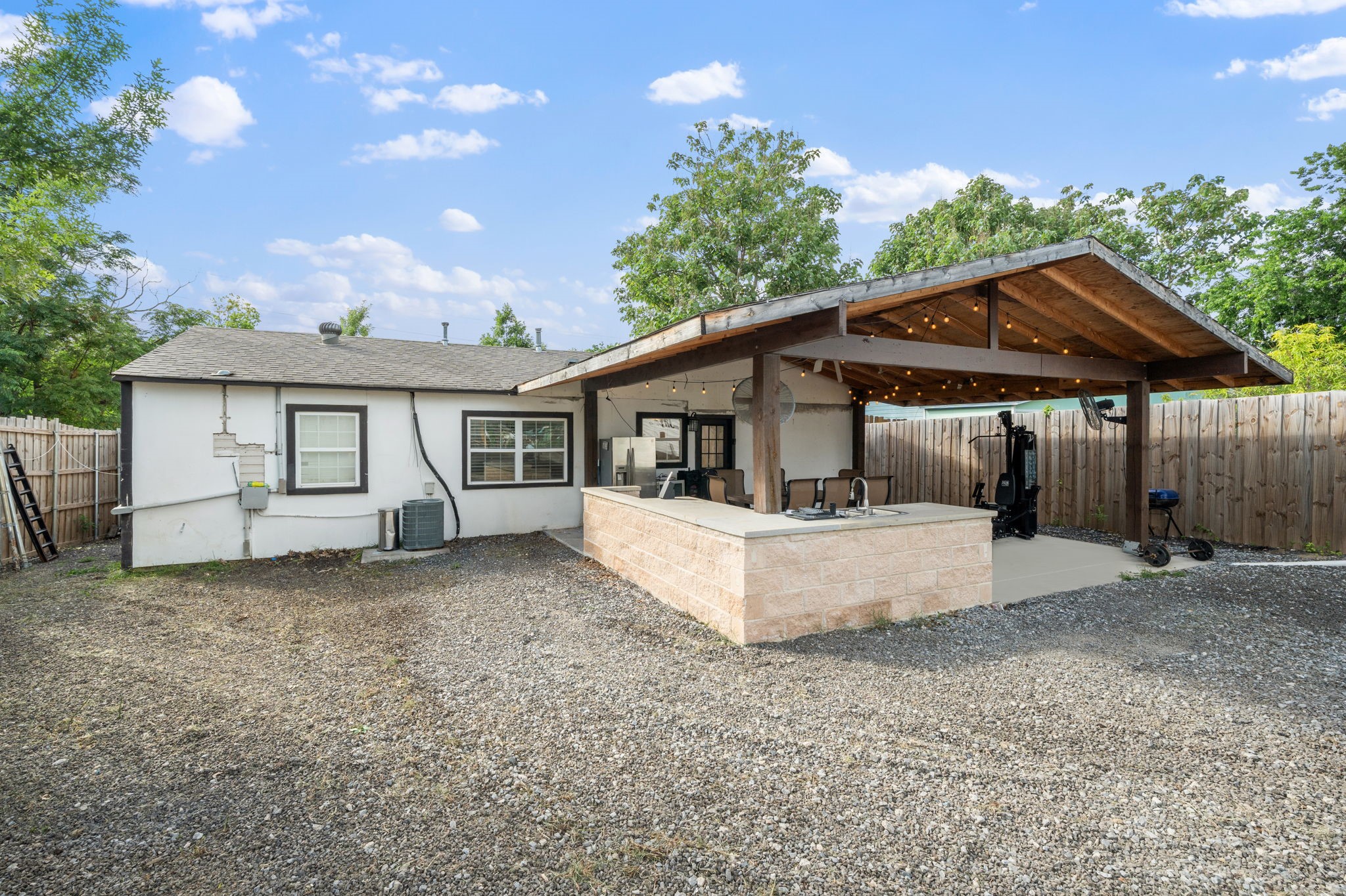 1736 Kirkwood Drive Garland TX 75041