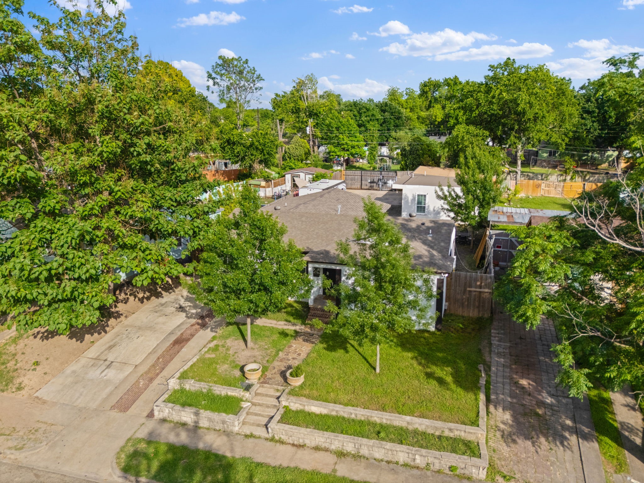 1736 Kirkwood Drive Garland TX 75041