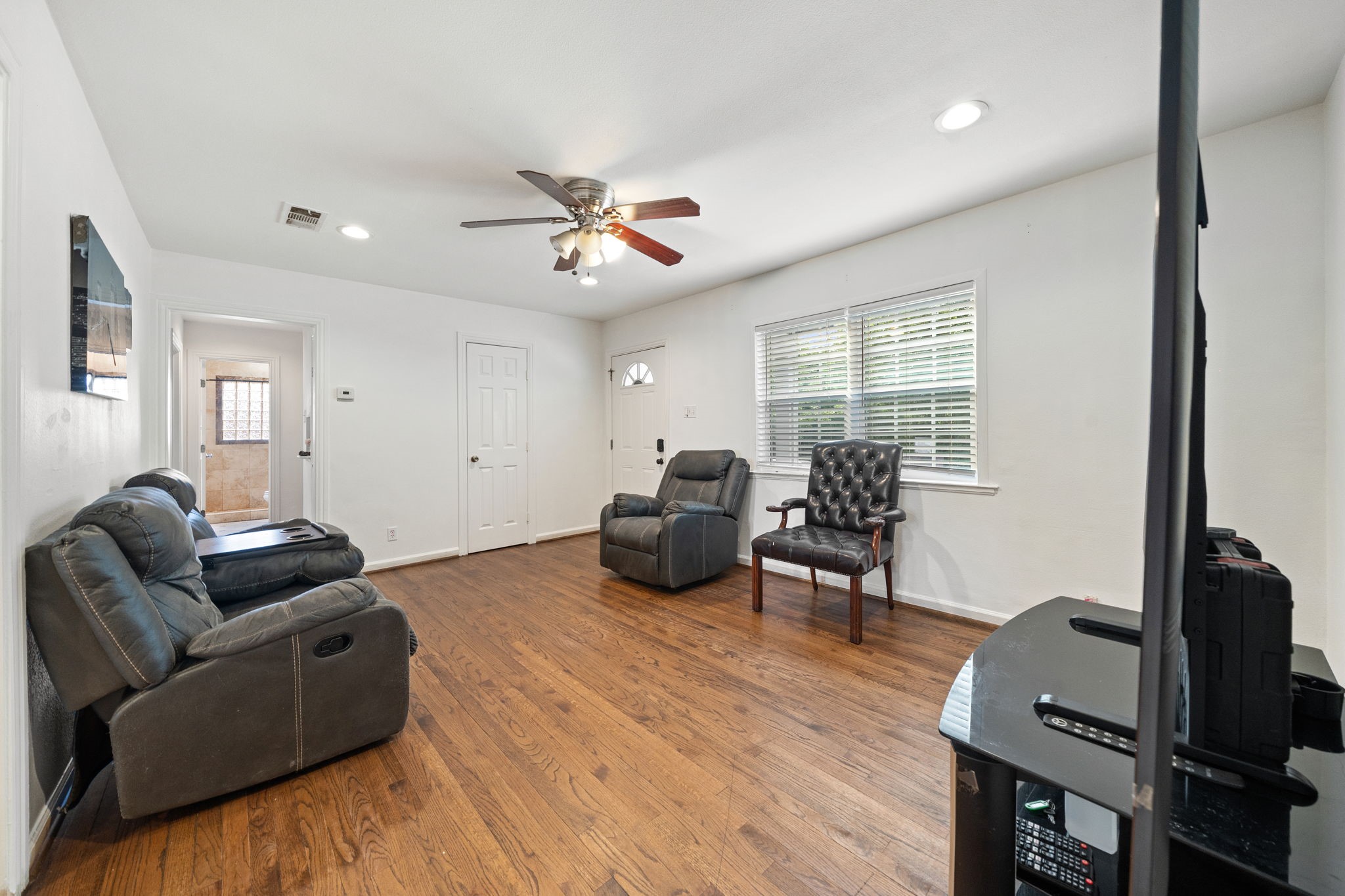 1736 Kirkwood Drive Garland TX 75041