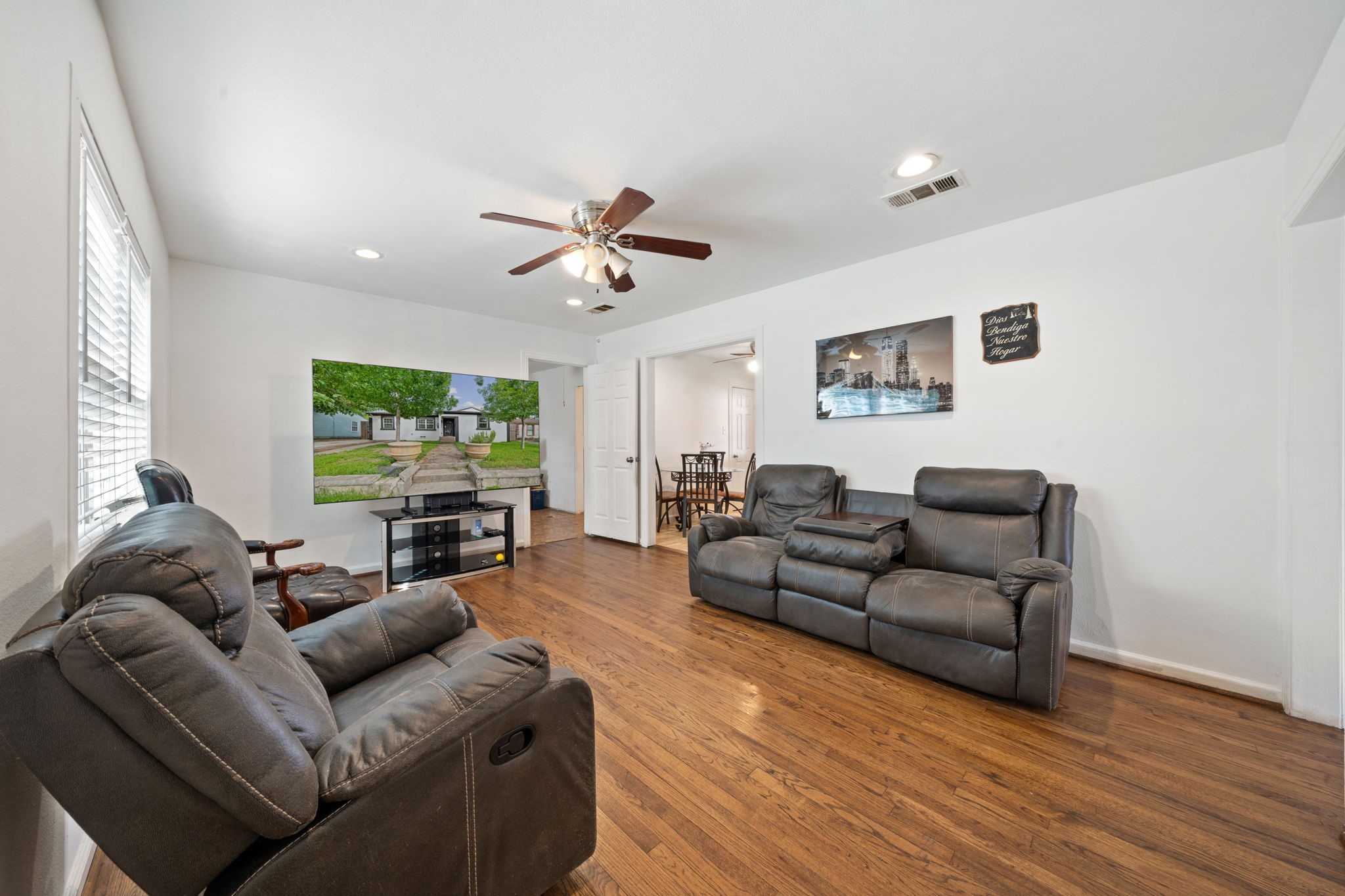 1736 Kirkwood Drive Garland TX 75041