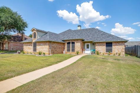 105 Shorewood Place Joshua TX 76058