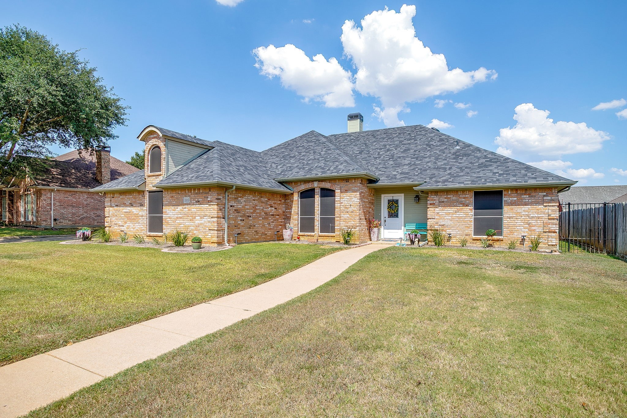 105 Shorewood Place Joshua TX 76058