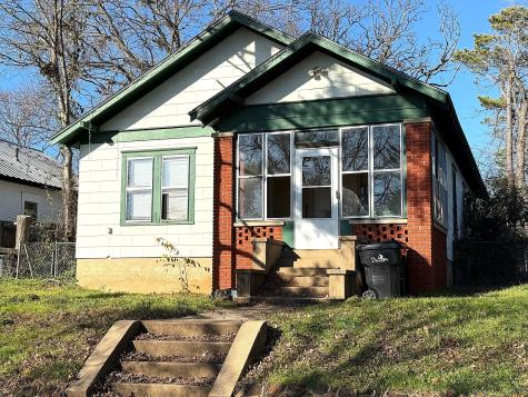 1417 W Main Street Denison TX 75020