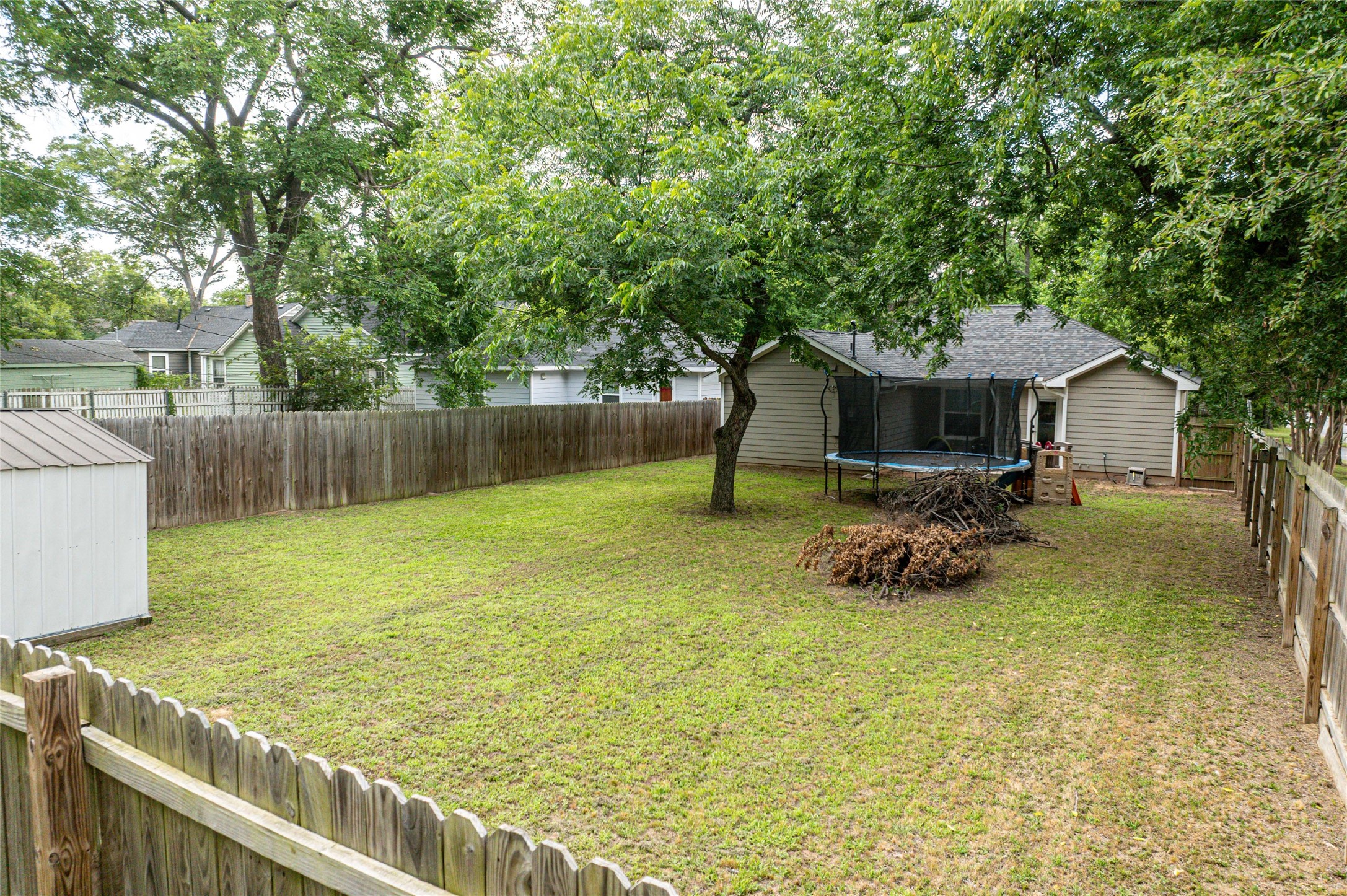 231 W Murray Street Denison TX 75020
